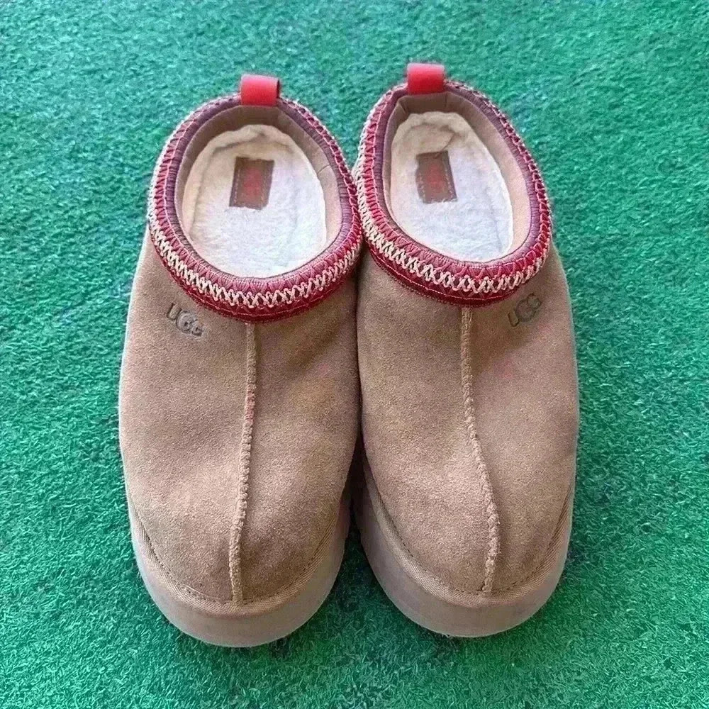 Ugg